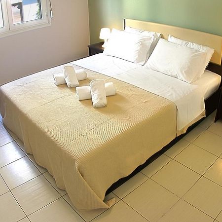 Central Apartment at Koukaki Area Athena Bagian luar foto